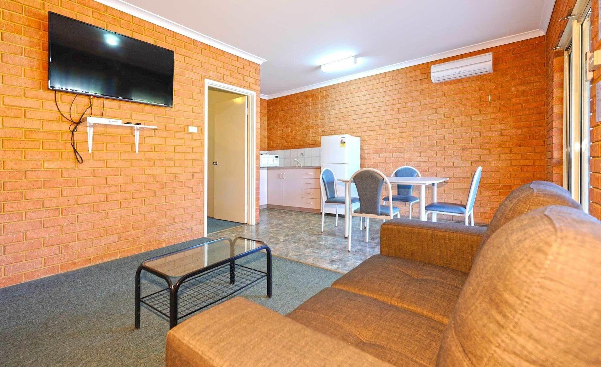 Abrolhos Reef Lodge Geraldton Ngoại thất bức ảnh